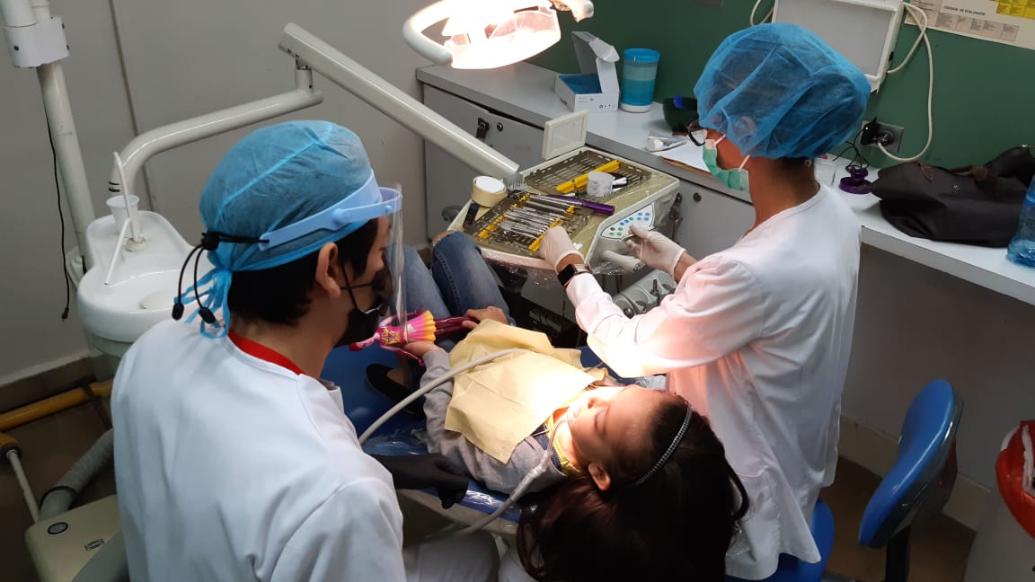 Dentista sin costo: Conoce tus opciones